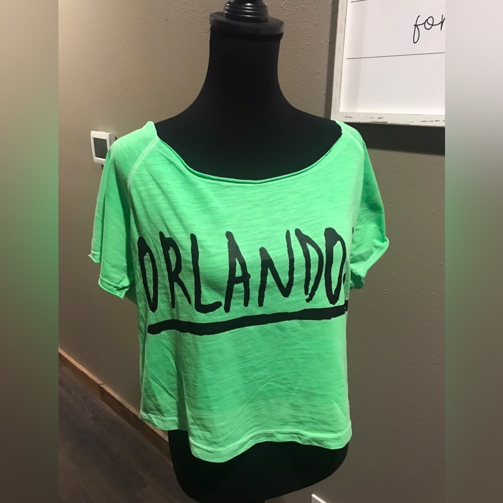 Bright Green Off The Shoulder Crop Top Size L EUC